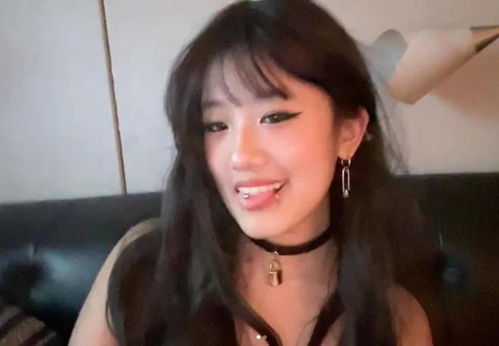 贾静雯大女儿怼继父