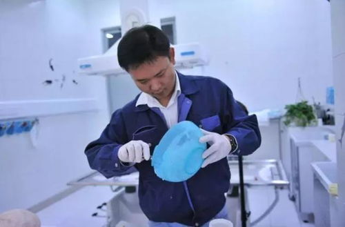 研究员用藕重塑肉身
