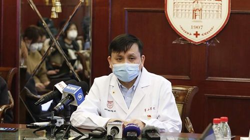 张文宏点名记者减肥