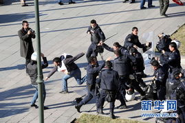 土耳其爆发罕见示威