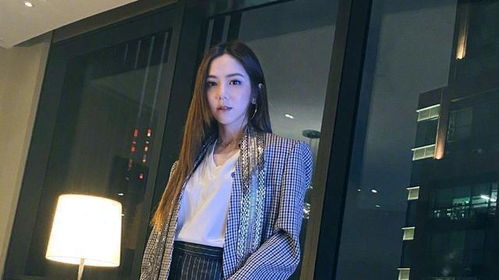 邓紫棋成为签约作家
