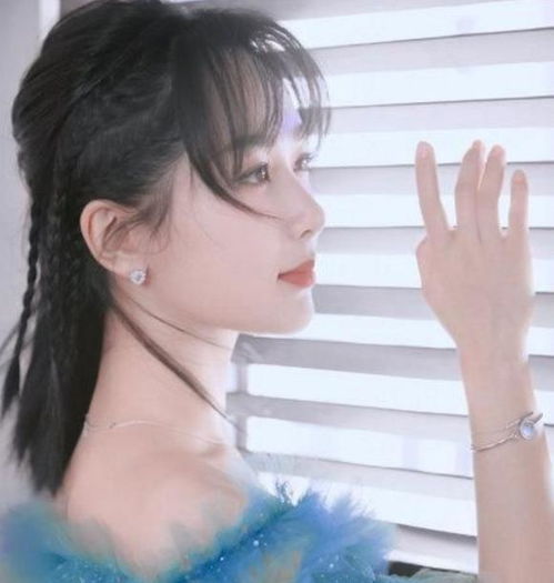杨紫回应无缝进组