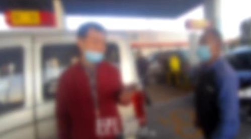 男子殴打辅警被拘(殴打辅警犯法吗) 男子殴打辅警被拘(殴打辅警犯法吗)