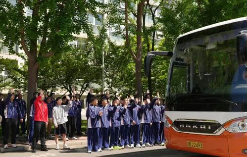 马龙送国乒出征伦敦(马龙 国乒) 马龙送国乒出征伦敦(马龙 国乒)