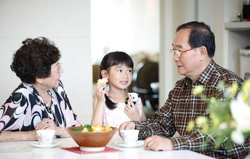 中考后跪谢姥姥姥爷